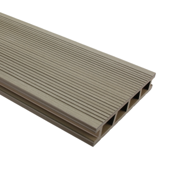 BERGDECK SKANDYNAWIA Gran kompozit burkolat, csiszolt 240 × 15 × 2,5 cm